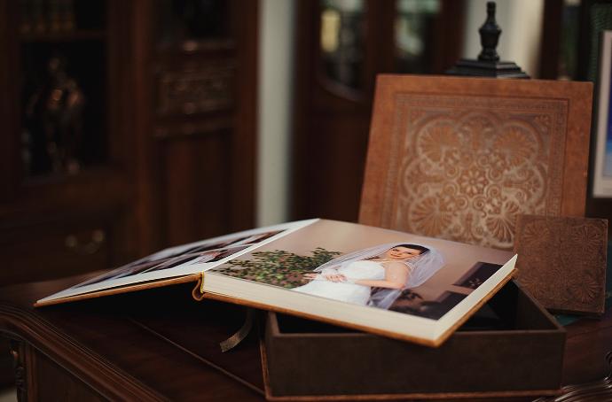 Blasform-Geschenkbox